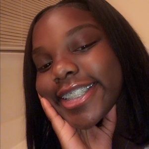 Meet your Posher, Kamaria